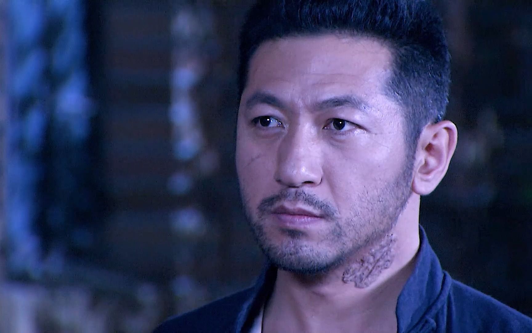 锁侠:鬼子使用瓮中捉鳖抓捕锁侠,不料神秘人从天而降将其救走