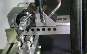 Download Video: 小车，铣床作业：制作快换刀架锁紧螺栓Quick Change Tool Post Upgrade for the Proxxon PD 250-e Lathe