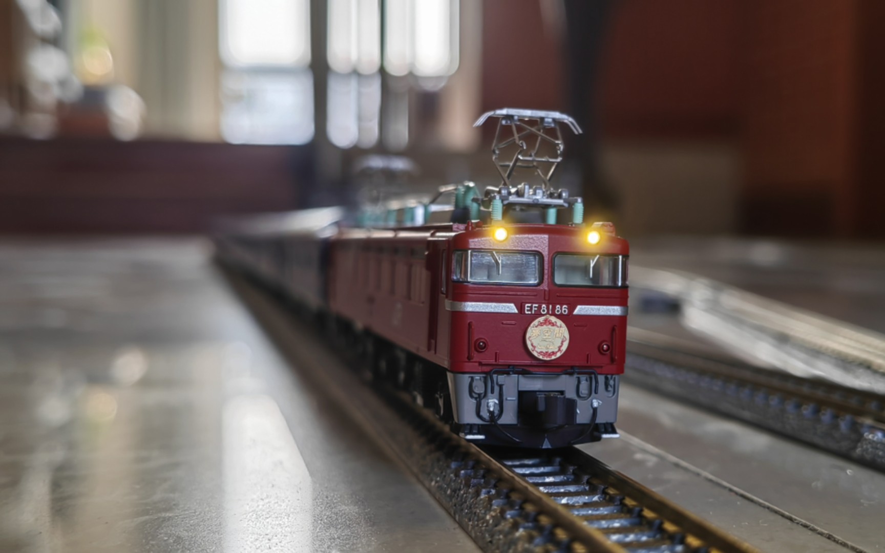 【火车模型】kato ef81 86牵引tomix寝台特急梦空间行驶