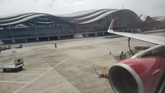 【cfm56】吉祥航空 Airbus A321-211桂林两江国际机场01跑道起飞