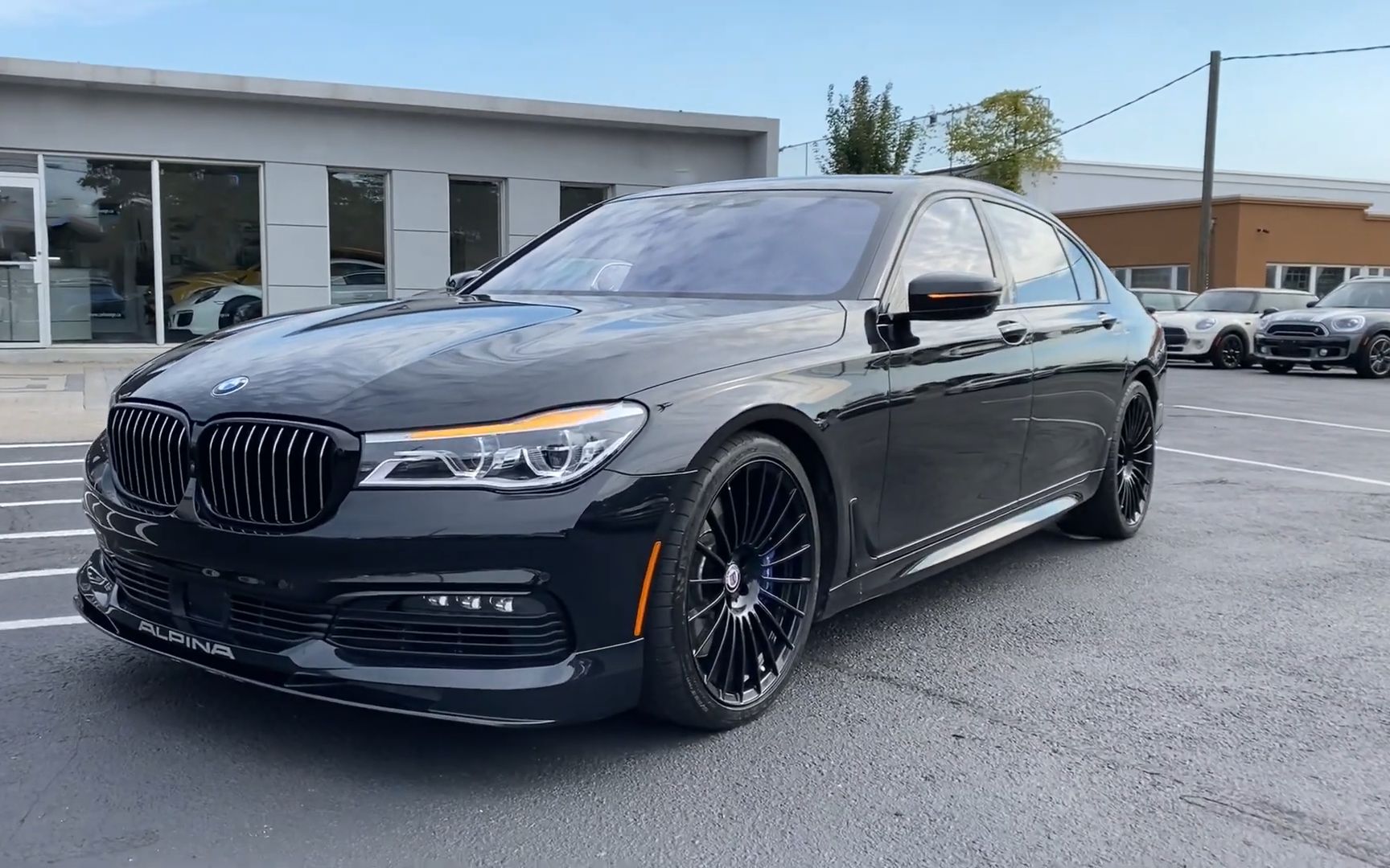 新车上路要加价,2020年的宝马阿尔宾娜b7,看看它二手车还值多少钱