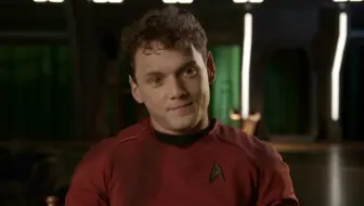【Anton Yelchin】Star Trek Into Darkness Interview (2013)