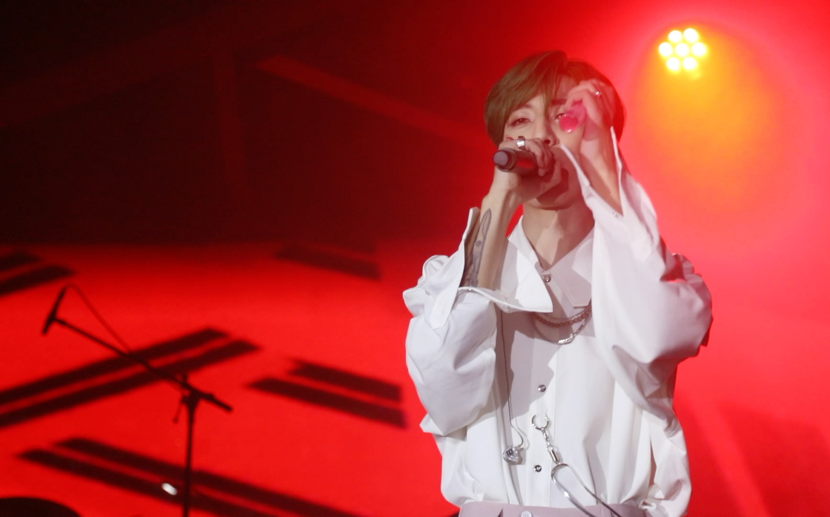 夏瀚宇晨埃巡演杭州站《无法坠入爱河》直拍