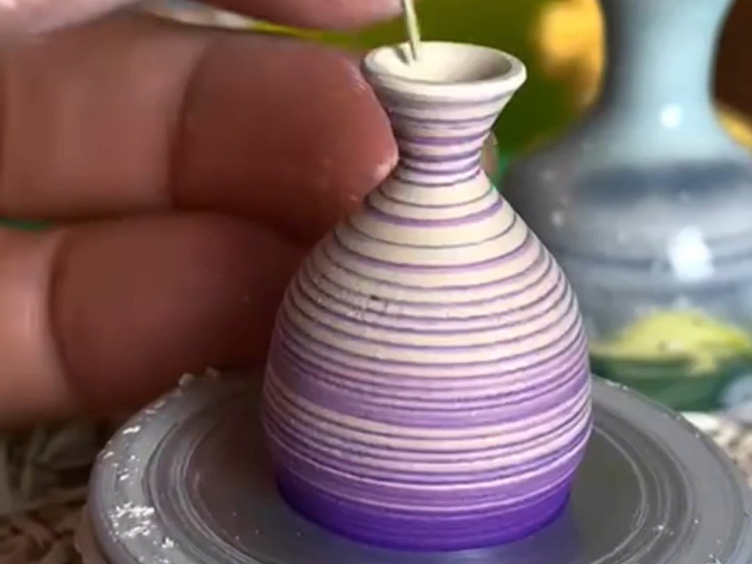 趣味手工陶艺,迷你可爱小花瓶制作过程,快来看看吧