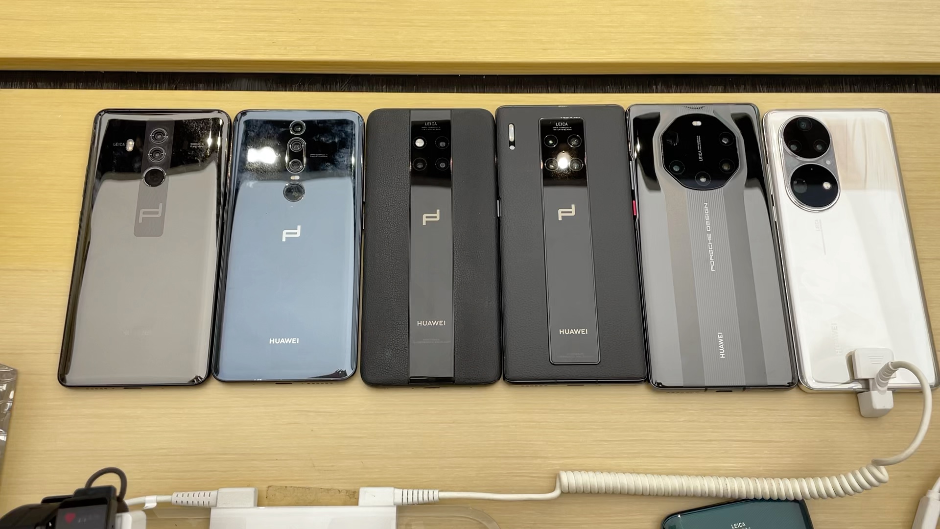 我把全部的华为保时捷带去店里对比p50pro,把店员都吓坏了!