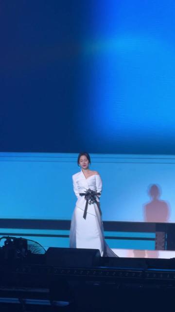 张碧晨《不要忘记我爱你》 梦回神犬小七