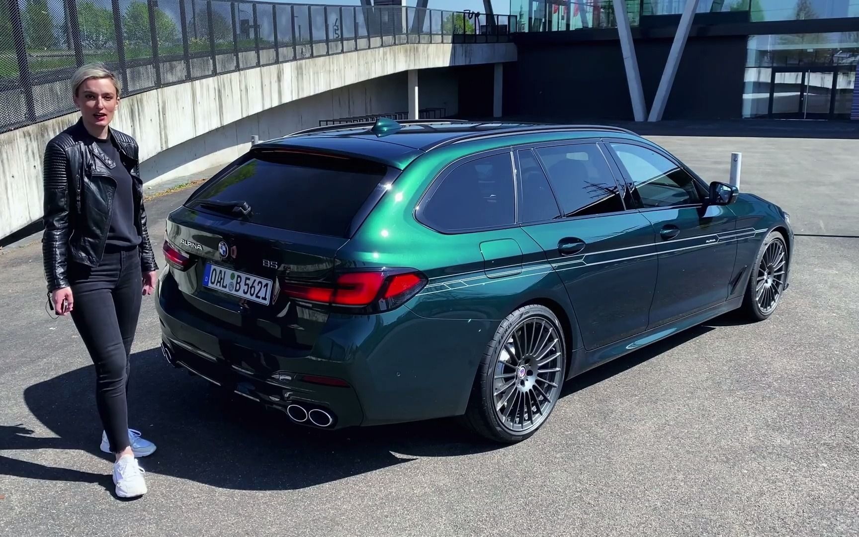 【德语车评】——宝马-alpina b5 touring