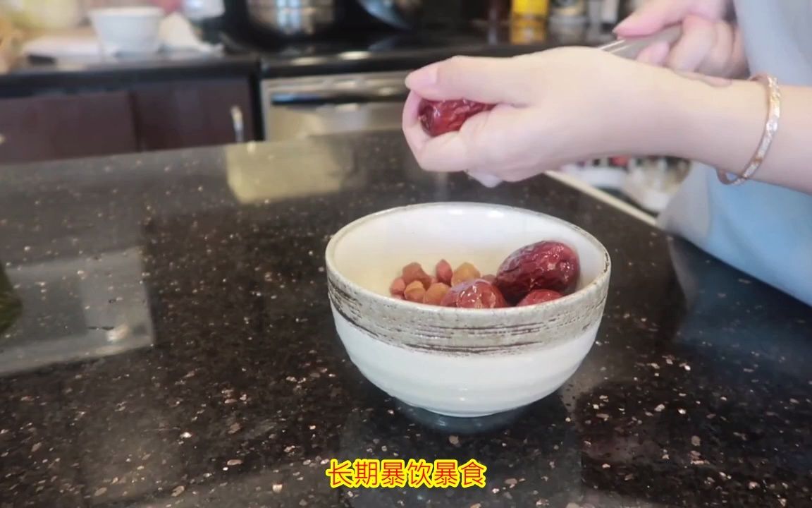 [图]廋身塑身-减肥不想节食和运动这个减肥方法正好合适！