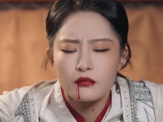 女将军得知8位将领都被敌军斩杀,当场气的吐血