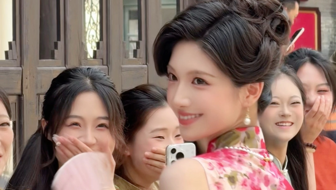美人不是凡胎生