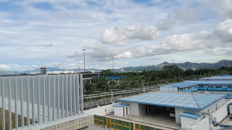 航拍深圳地铁2号线后海停车场
