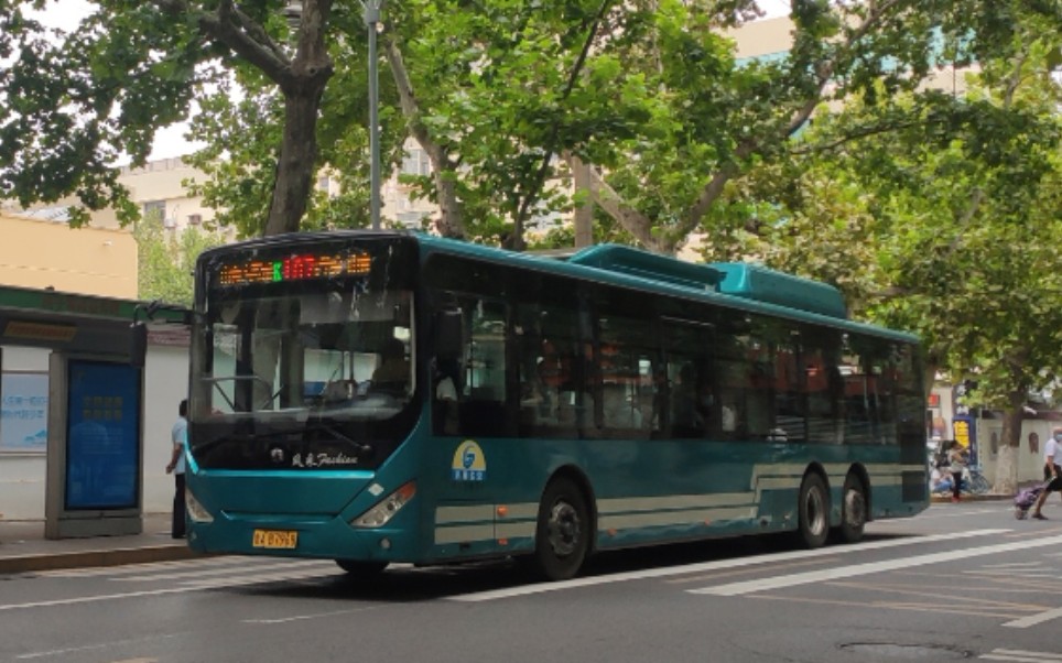 济南公交车老式图片