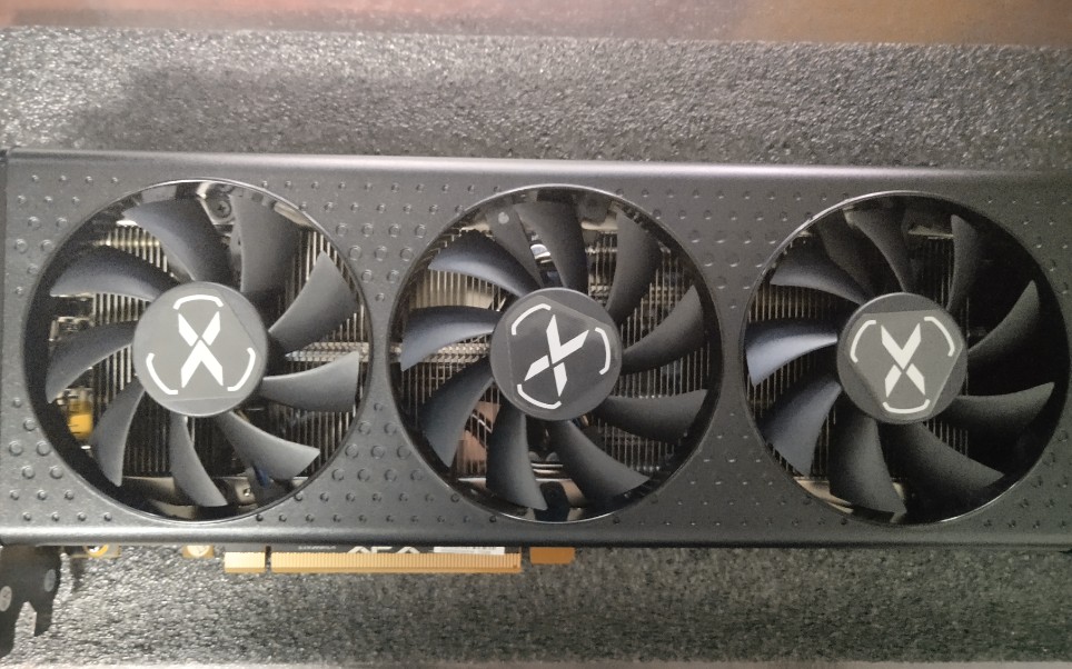 讯景6650xt v2海外版开箱视频儿