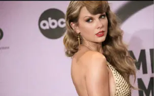 Download Video: 【Taylor Swift】AMAS现场近距离感受霉霉的美颜暴击