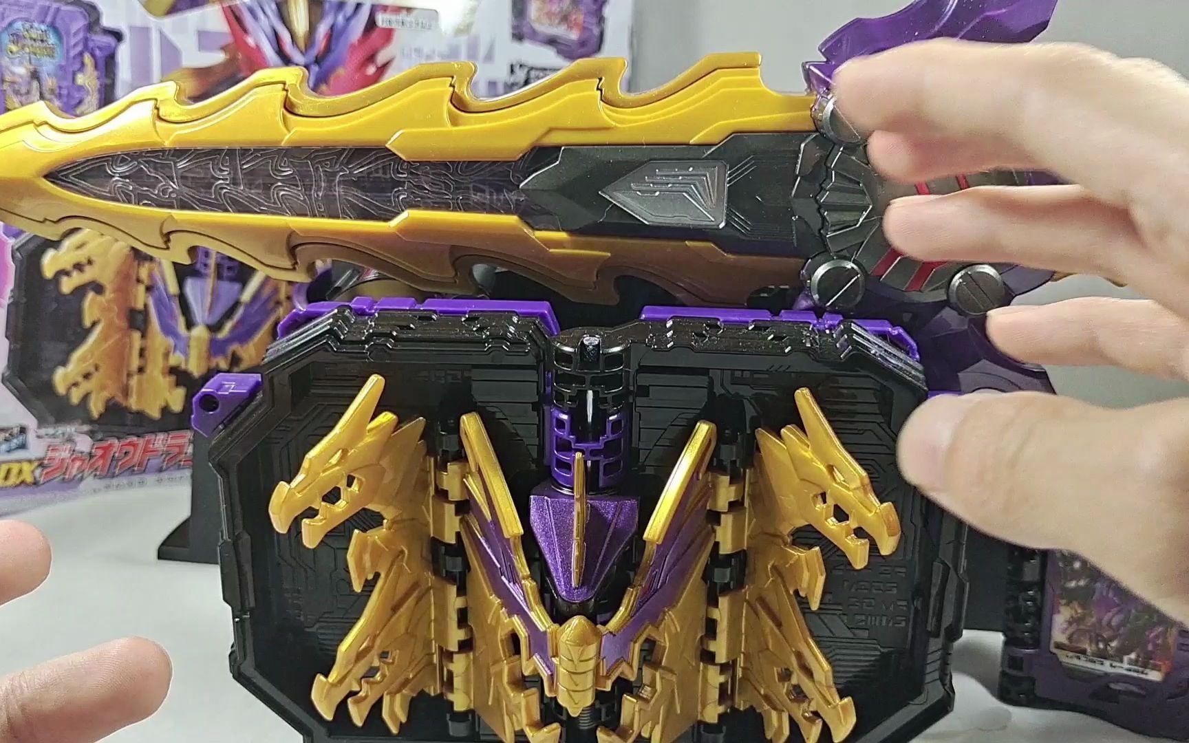 超帅的变身音效假面骑士王剑dx邪王之龙_哔哩哔哩_bilibili