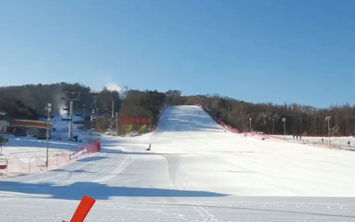 东北亚滑雪场团购票~.今冬第一位小选手,0基础第二次上雪 单板滑雪 单板教学 滑雪 滑雪场 东北亚滑雪场哔哩哔哩bilibili