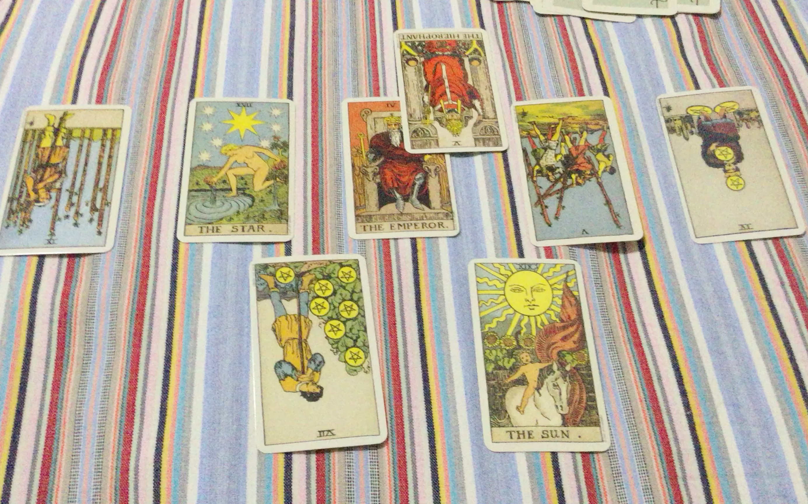 塔罗牌艾回能挺过舆论风波吗赞多力丸会退赛吗