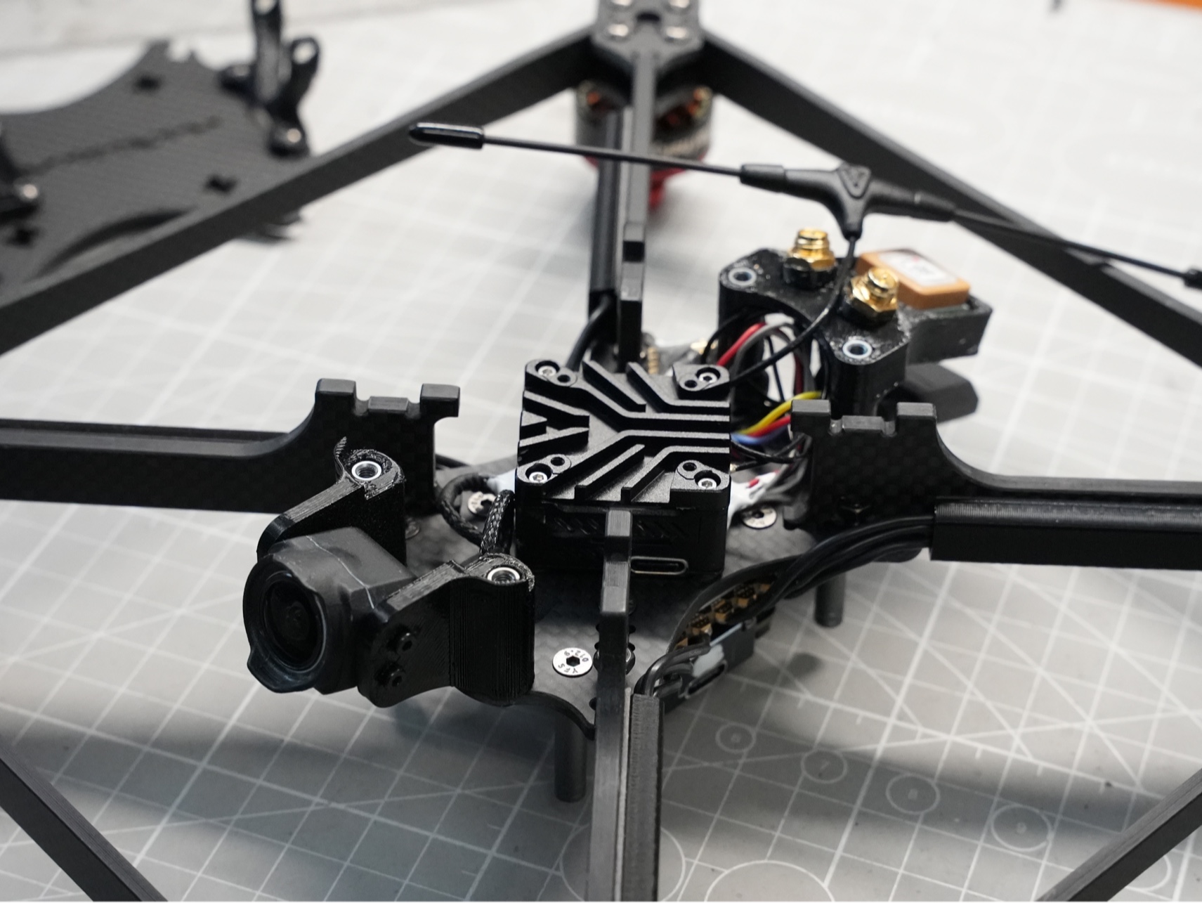 组装一台全防水vroom zenith6寸方块机