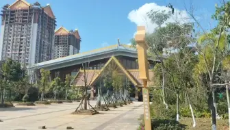 茶王勐海！一个平坦开阔、现代感十足的城市
