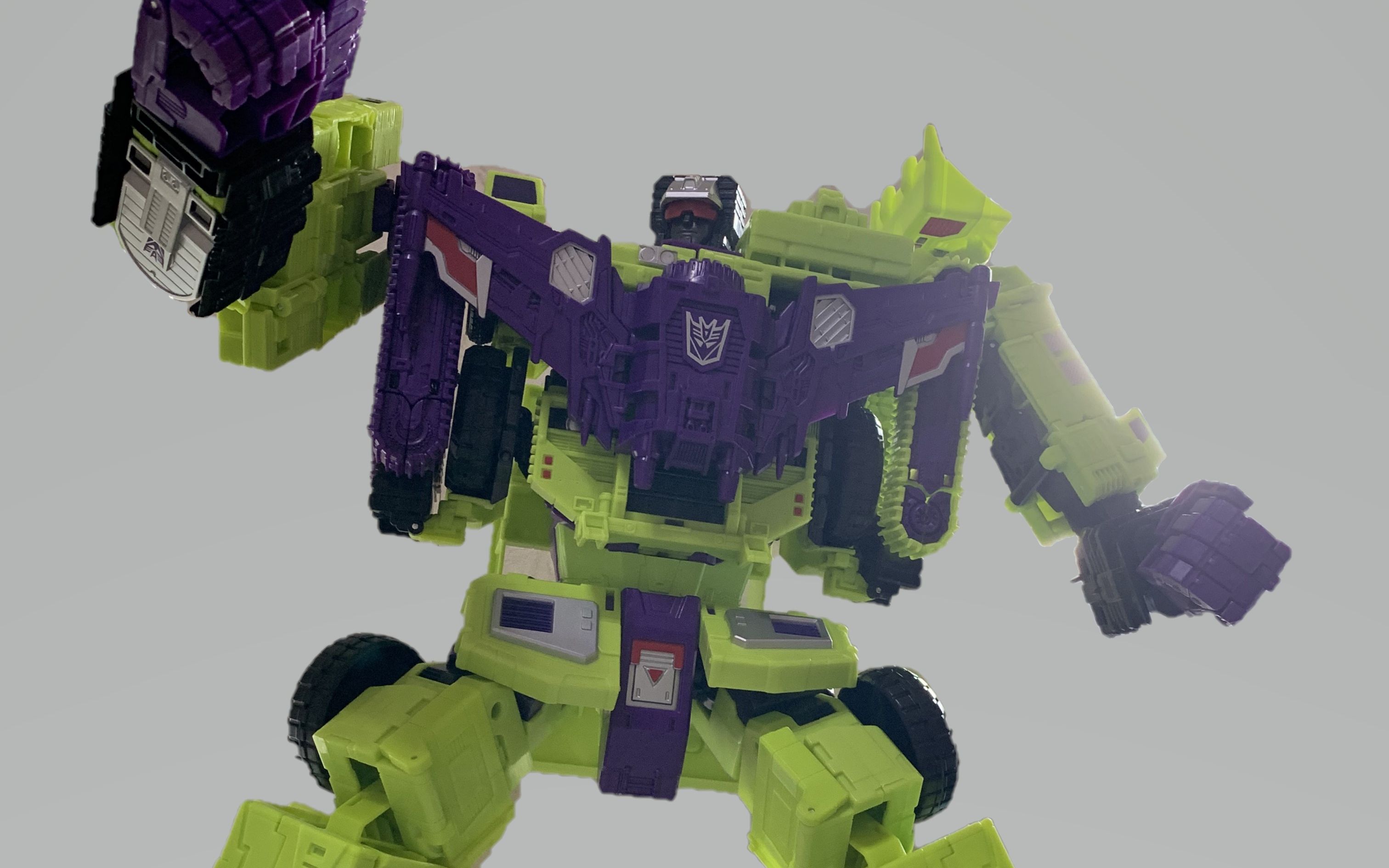 定格动画挖地虎变形组合成大力神