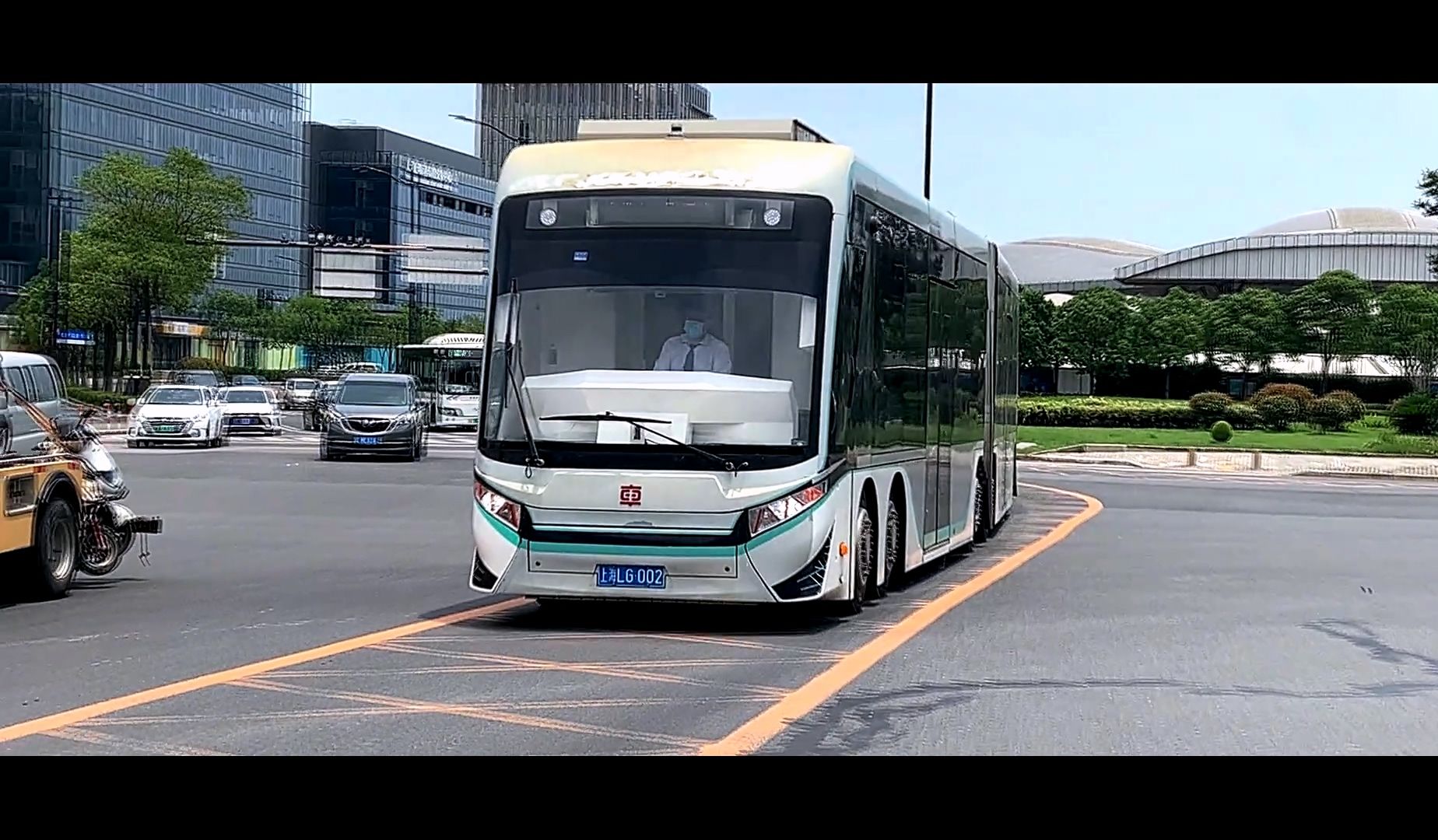 上海公交 临港公交 临港中运量1号线 上海lg002