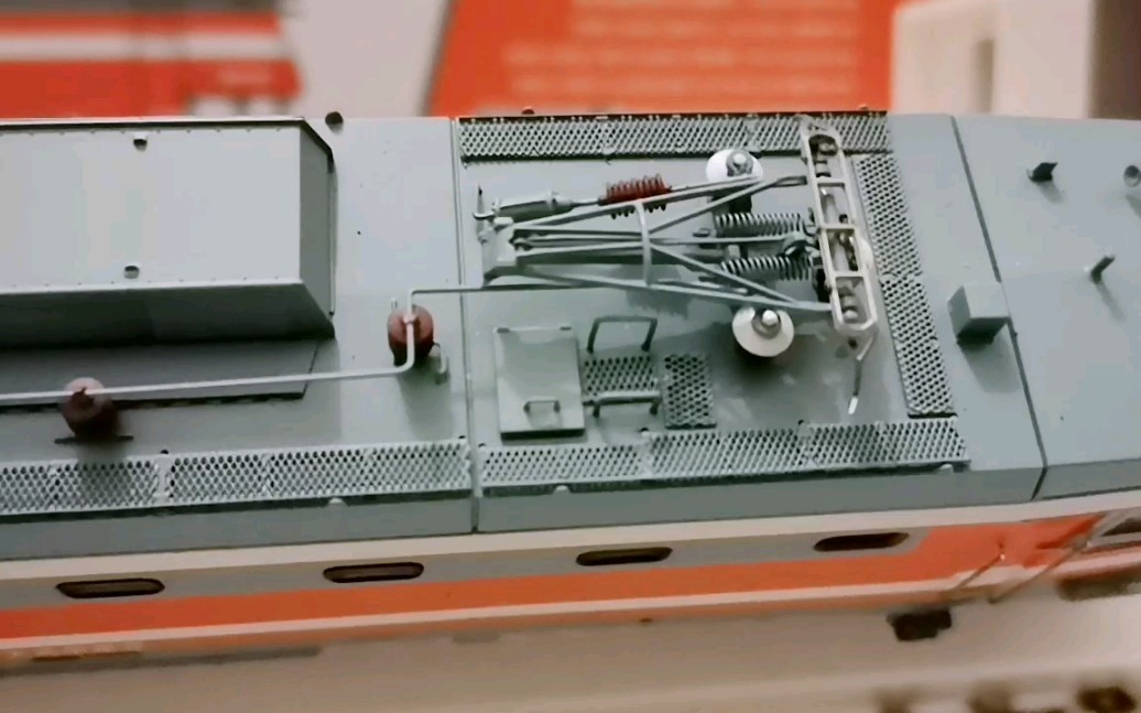 ho比例火车模型之长鸣8k型电力机车～第一版,蹭热度而已哦_哔哩哔哩