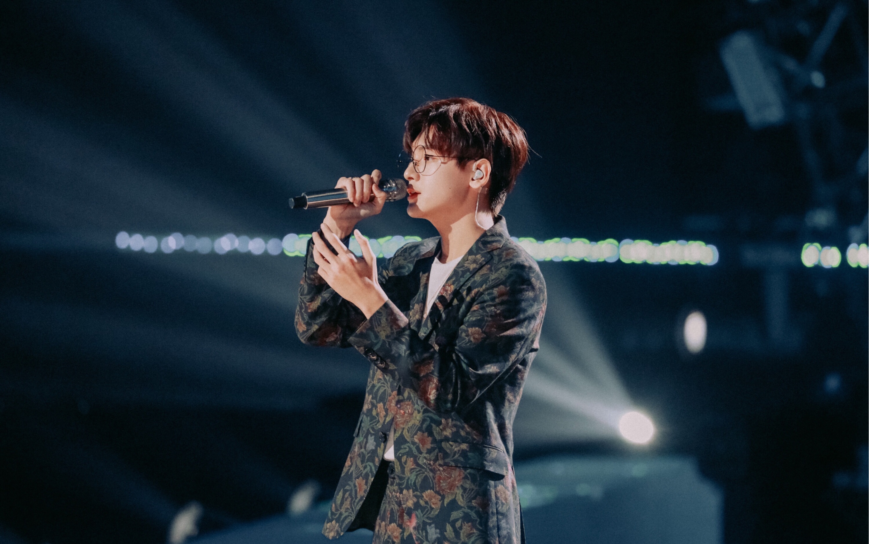 创造营2019竟有如此干净的嗓音!r1se翟潇闻倾情演唱《情深深雨濛濛》