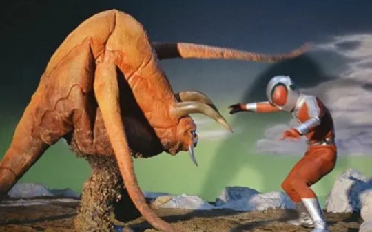 游星格麦罗斯的秘密火焰超人vs宇宙恐龙斯佩扎