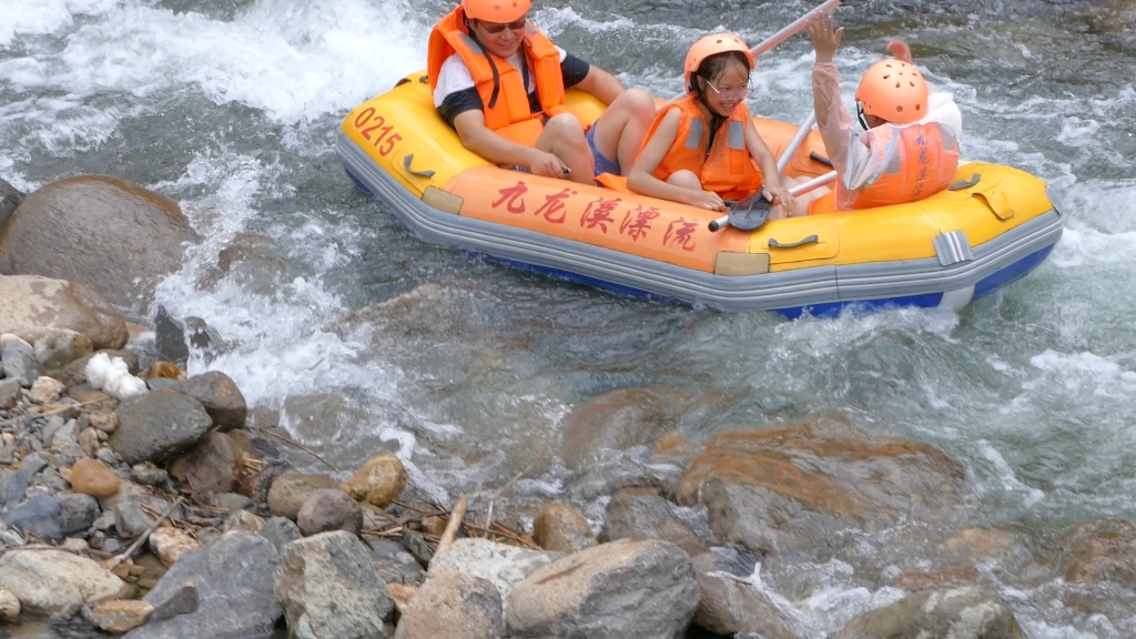 千岛湖九龙溪漂流