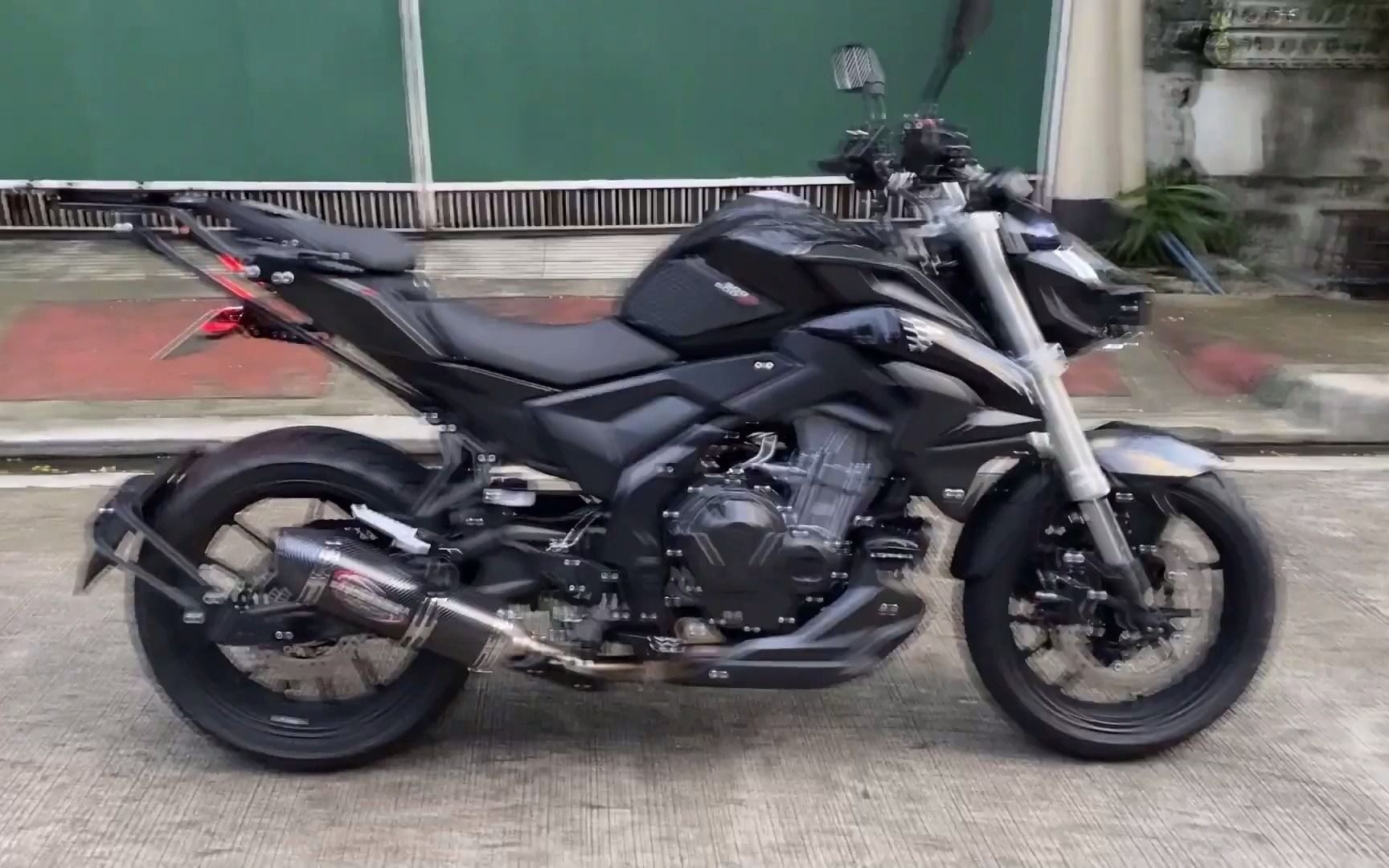 国外网友改装无极500r吉村排气