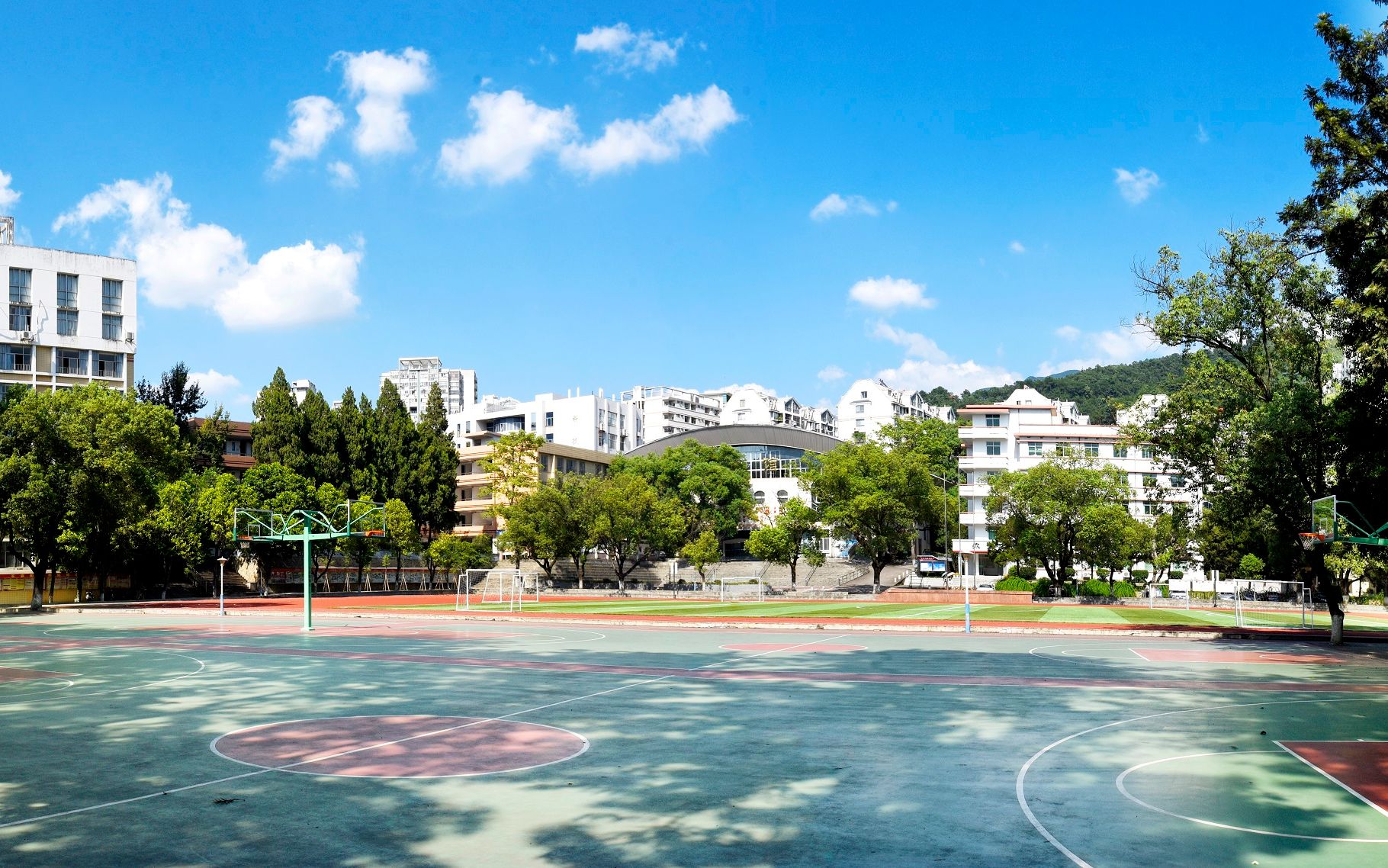 三明一中运动会入场式风采展示七年一班_哔哩哔哩 (゜-゜)つロ 干杯