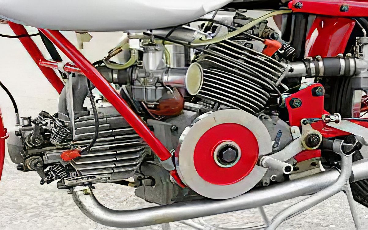 盘点几台设计独特的v型双缸发动机