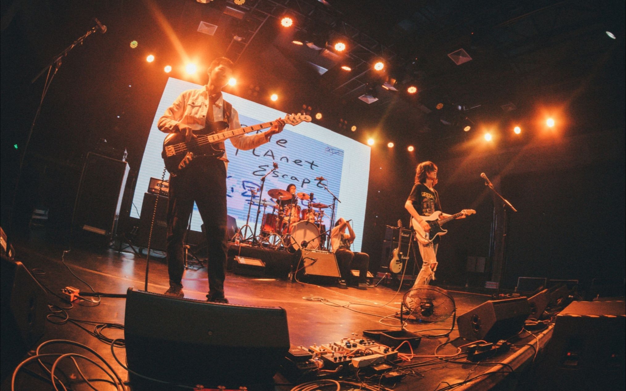 psycholove紫星逃离哈尔滨sublive演出现场