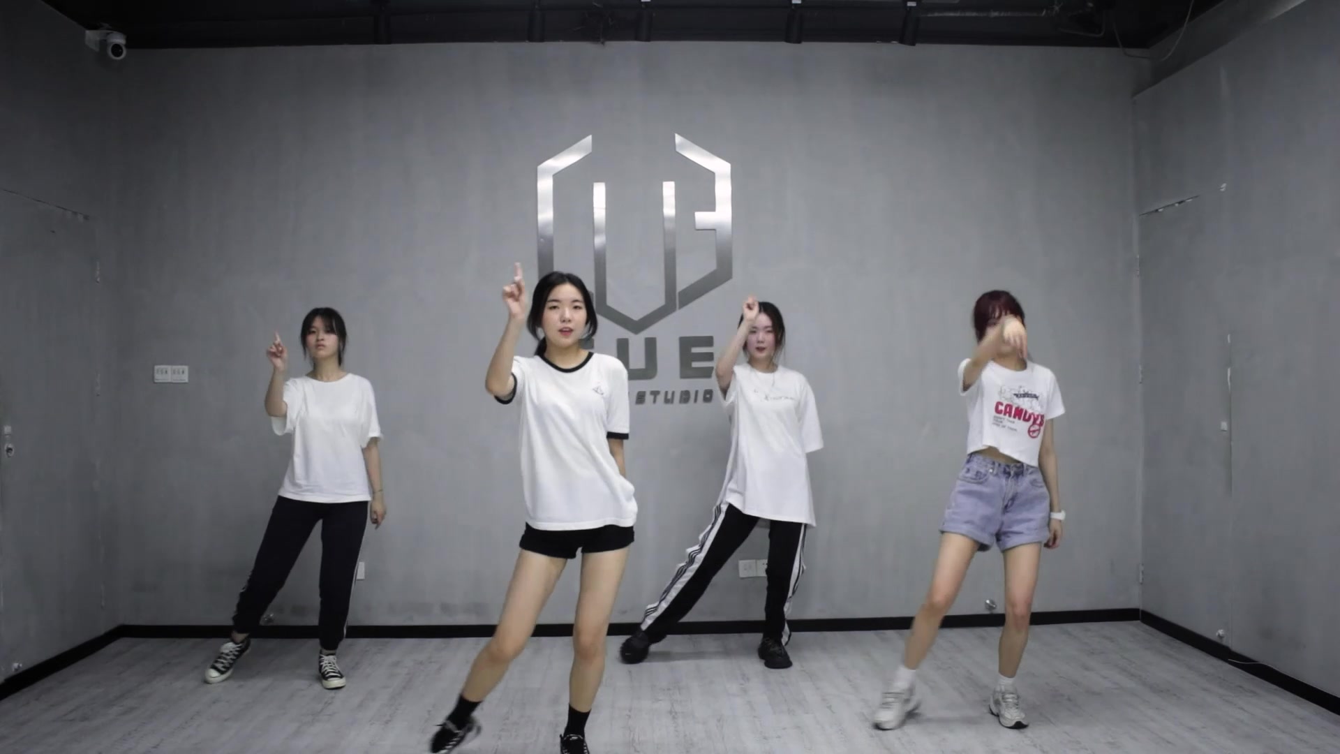 cue舞室izonefiesta女团提高班结课视频来啦