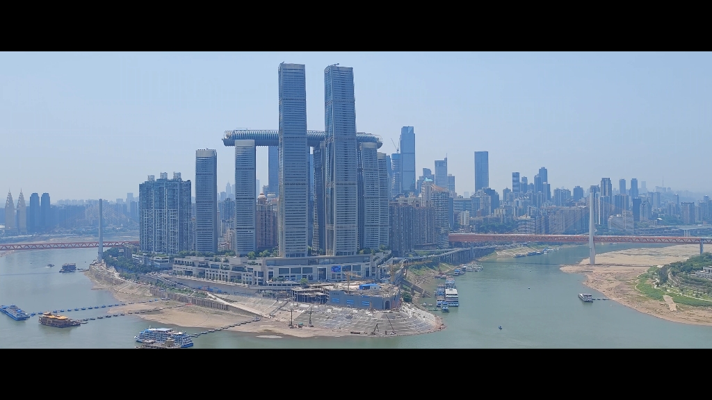 重庆来福士,白天光景