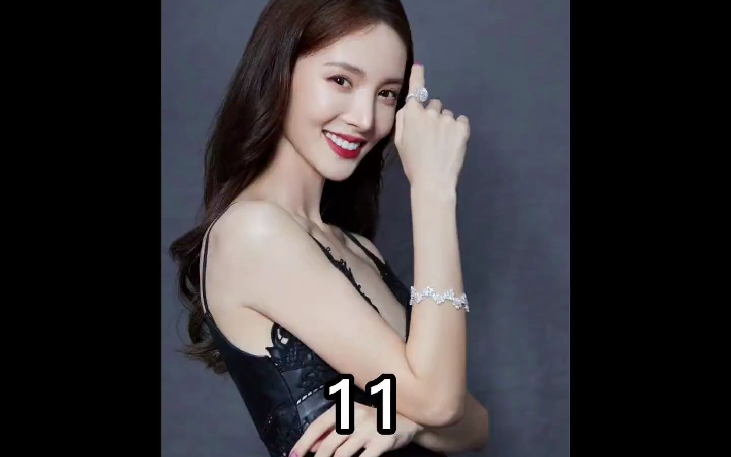 同为失恋的两个人,沈思怡想方设法哄陆可开心