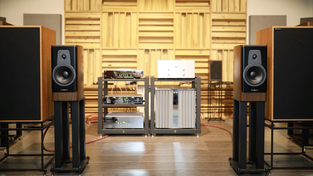 新鲜货丹拿轮廓20i开声初啼高音很漂亮