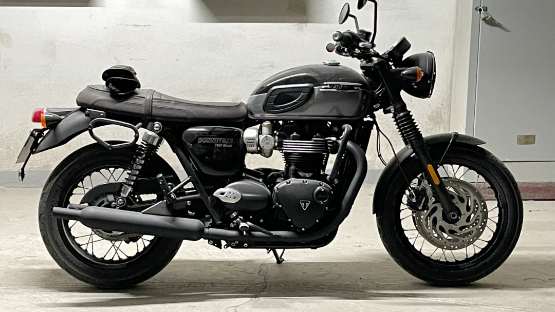 triumph t120原厂排气收声