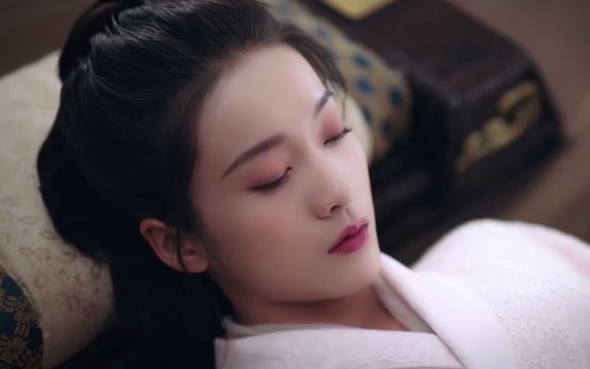 《白发》:泠月假扮容乐,不敢和无郁对话