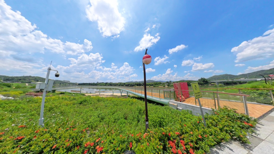 【360°全景视频】广东省广州市增城区正果老街#正果沙滩出楼梯,玻璃