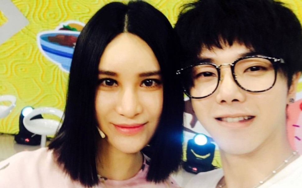 【尚雯婕】回应华晨宇演唱会感谢!是否后悔曾经力挺?