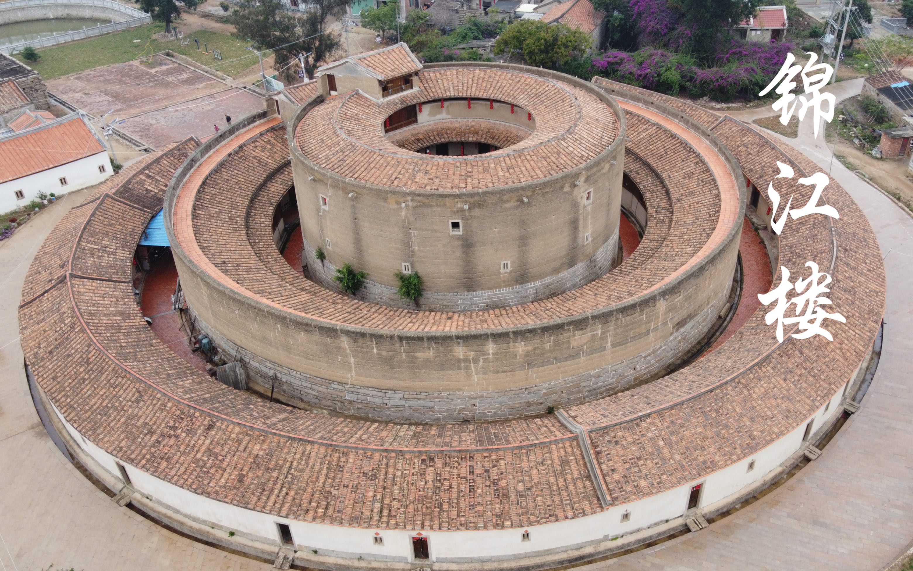 航拍百年土楼 锦江楼,漳浦土楼之最^ ^大疆 御mavic