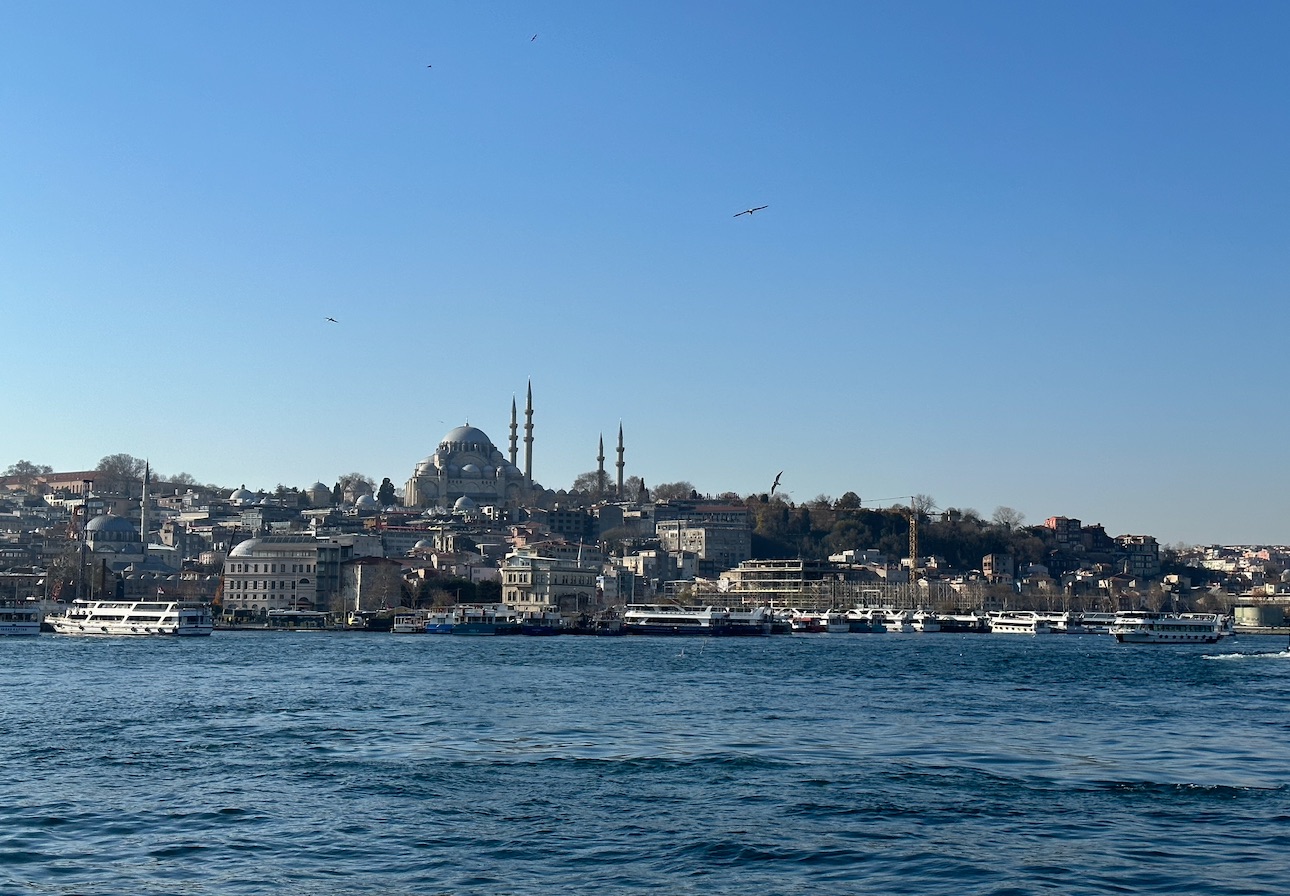 在伊斯坦布尔读奥尔罕·帕慕克