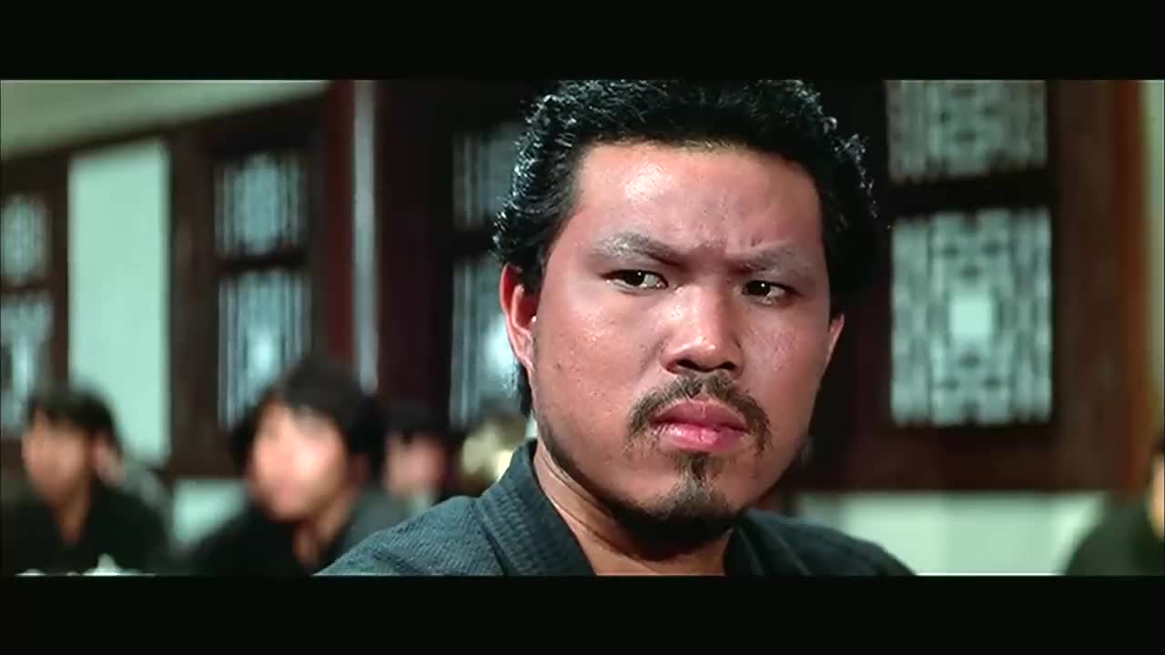 独臂拳王:恶霸欺负漂亮姑娘,独臂拳王大开杀戒,精彩绝伦!