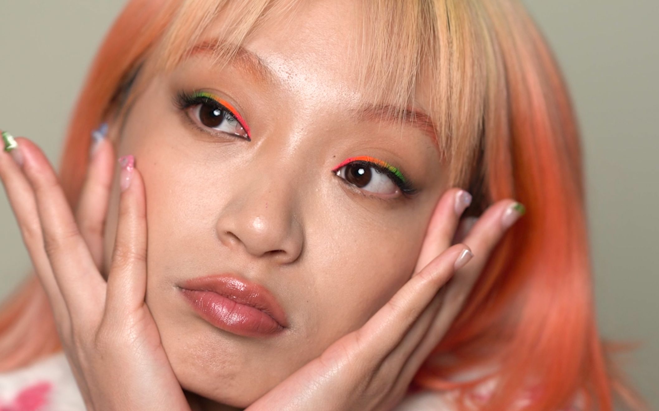 春天的彩色眼线妆容 feat.卡西恩cacien