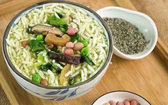 【汕尾擂茶】阿汤喊你来饮茶囖喂,一把炒米,一把菜,排排坐下来jia die