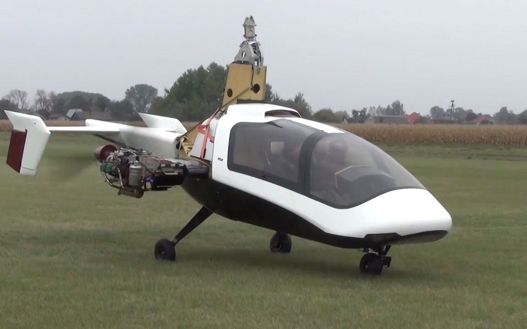转载_自转旋翼机 4seat, 2engined, twin rotor gyrocopter the
