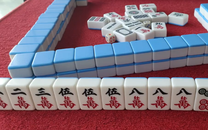 麻将自摸卡四万,小伙这局清一色打的真不错,实力不可小觑