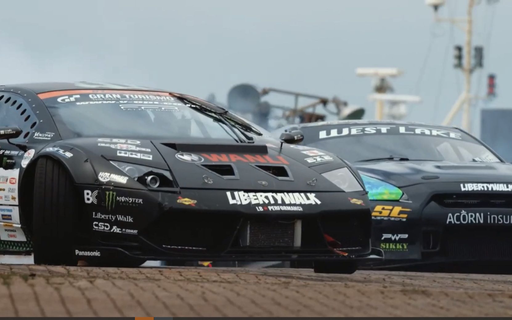 魔爪兰博基尼蝙蝠与gtr的漂移邂逅