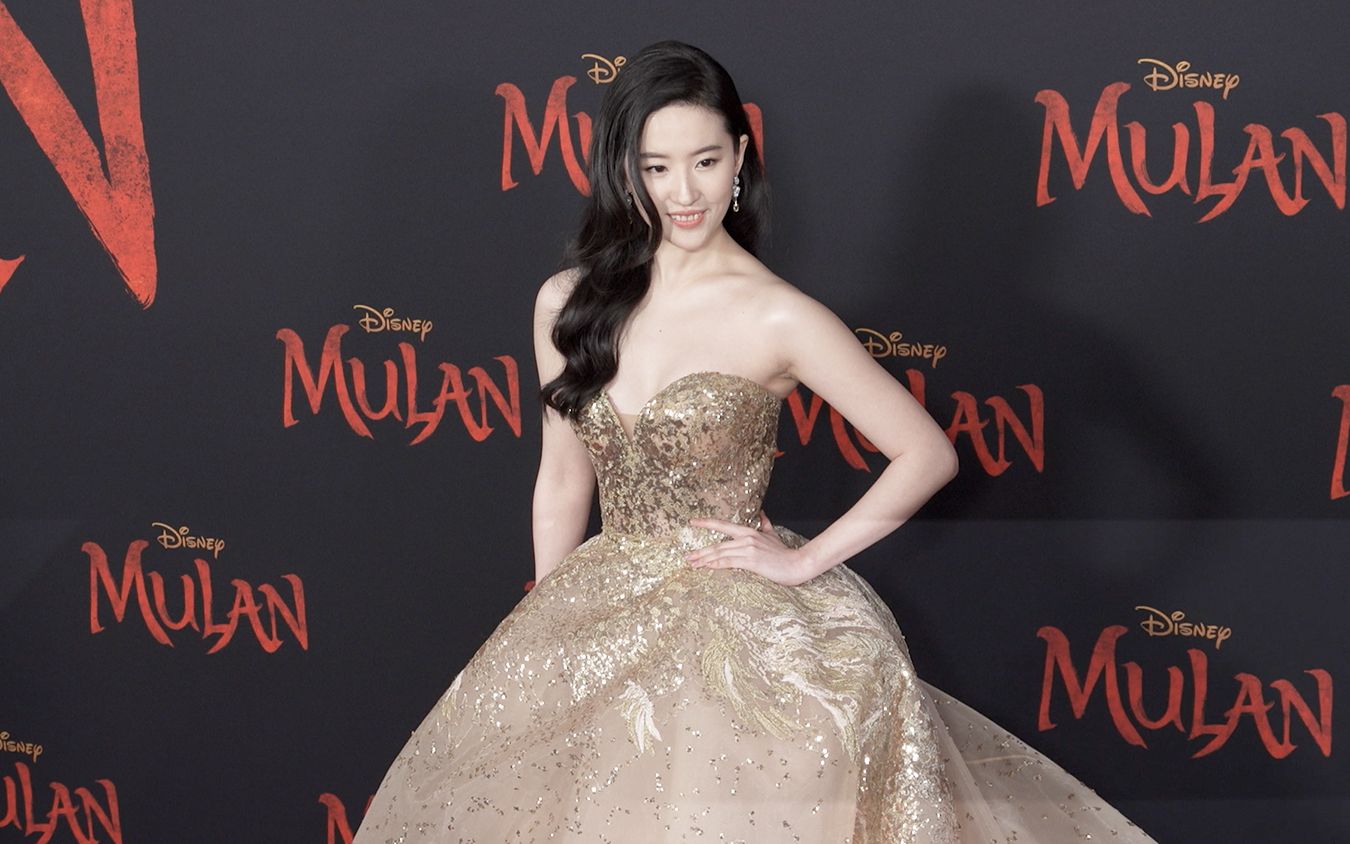 绝美刘亦菲花木兰美国首映红毯高清视频